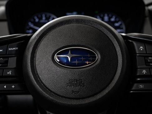 Used 2025 Subaru Crosstrek 2.5i Limited w/ Popular Package #3A image 28