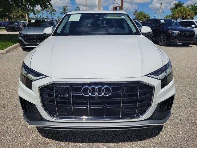 Used 2022 Audi Q8 Premium Plus AWD/4WD image 3