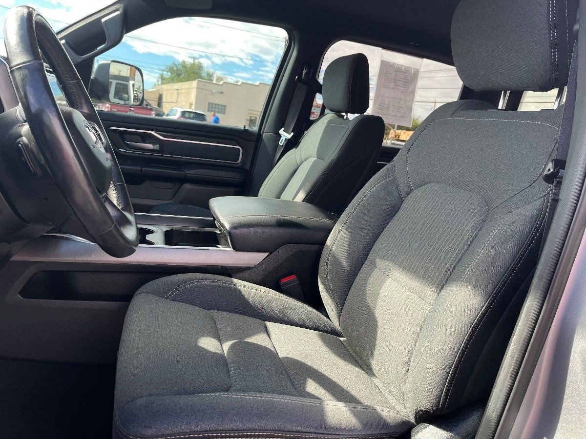 Used 2019 RAM 1500 Big Horn AWD/4WD image 25