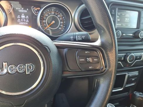 Used 2018 Jeep Wrangler Sport AWD/4WD image 21