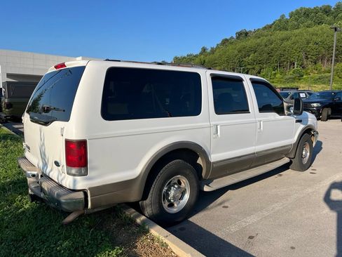 Used 2002 Ford Excursion Limited RWD image 4