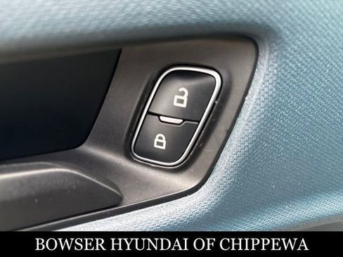 Used 2025 Ford Maverick XL w/ Equipment Group 102A image 14