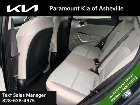 New 2025 Kia Soul LX image 18