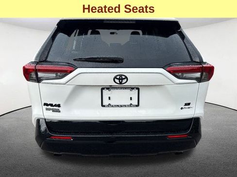 Certified 2025 Toyota RAV4 SE image 11