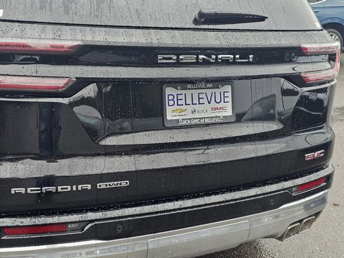 New 2026 GMC Acadia Denali w/ Super Cruise Package image 15