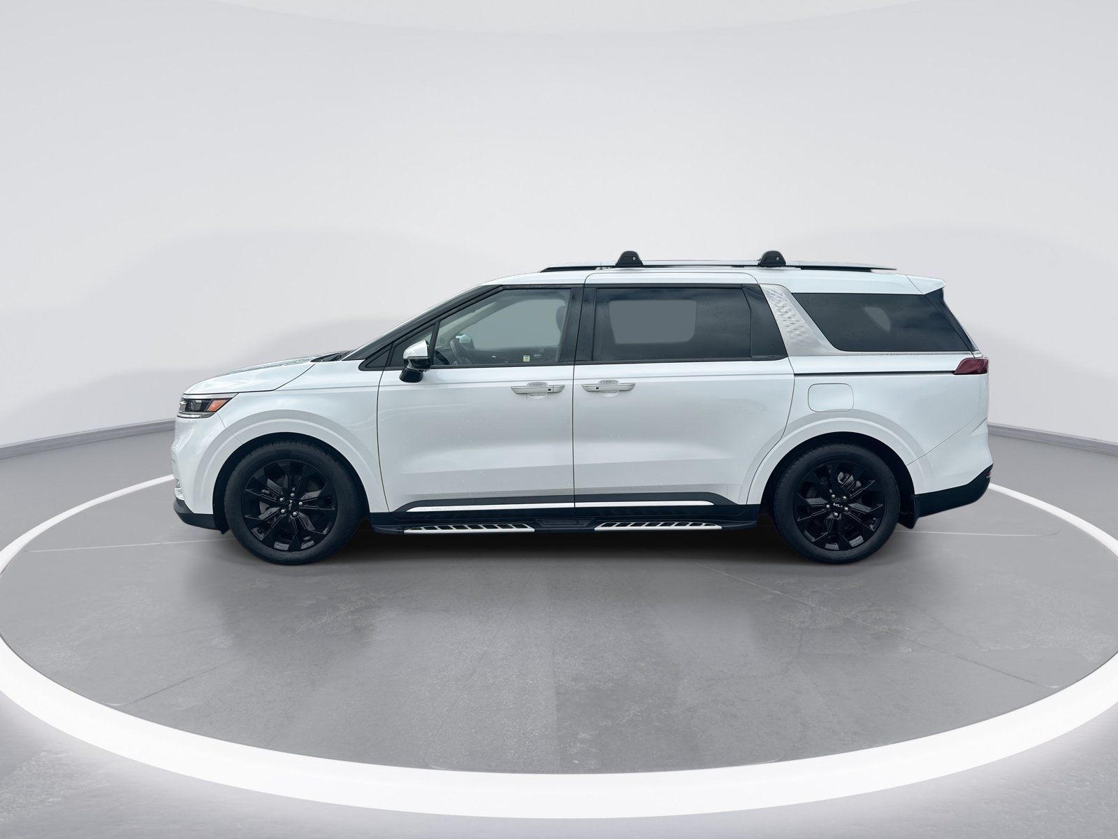 Used 2023 Kia Carnival SX Prestige FWD image 6