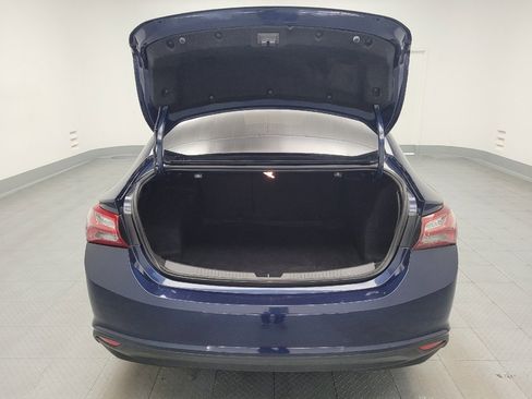 Used 2022 Chevrolet Malibu LT FWD image 29