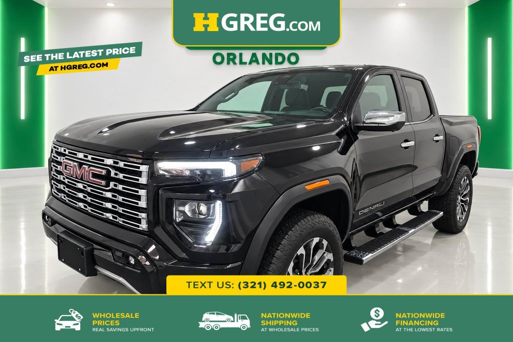 Used 2023 GMC Canyon Denali AWD/4WD image 1