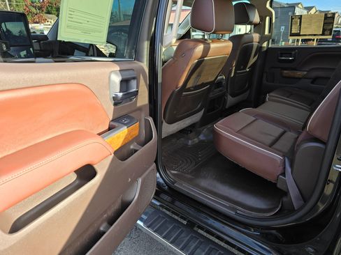 Used 2015 Chevrolet Silverado 3500 High Country AWD/4WD image 28