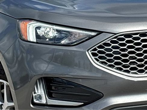 Used 2024 Ford Edge SEL w/ Convenience Package AWD/4WD image 18