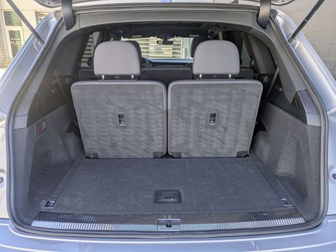 Used 2020 Audi Q7 3.0T Premium w/ Convenience Package image 27