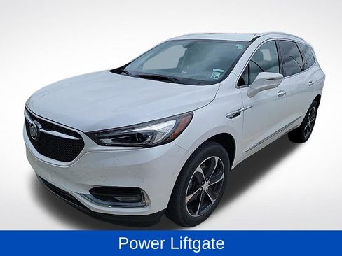 Used 2020 Buick Enclave Essence w/ Sport Touring Edition FWD image 4