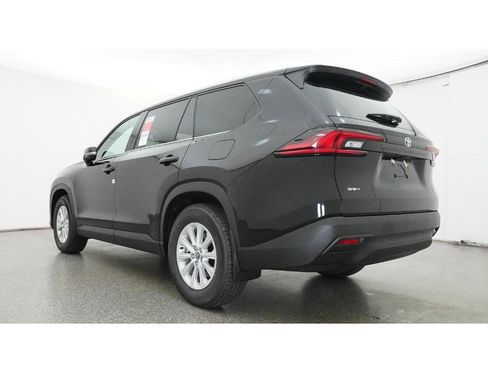 New 2026 Toyota Grand Highlander XLE image 21