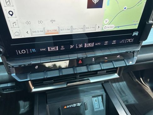 Used 2022 GMC Hummer EV Edition 1 w/ LPO, Illumination Package AWD/4WD image 42