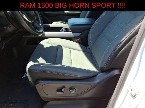 Used 2022 RAM 1500 Big Horn AWD/4WD image 13