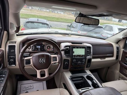 Used 2018 RAM 2500 Longhorn w/ Longhorn Southfork Package AWD/4WD image 12