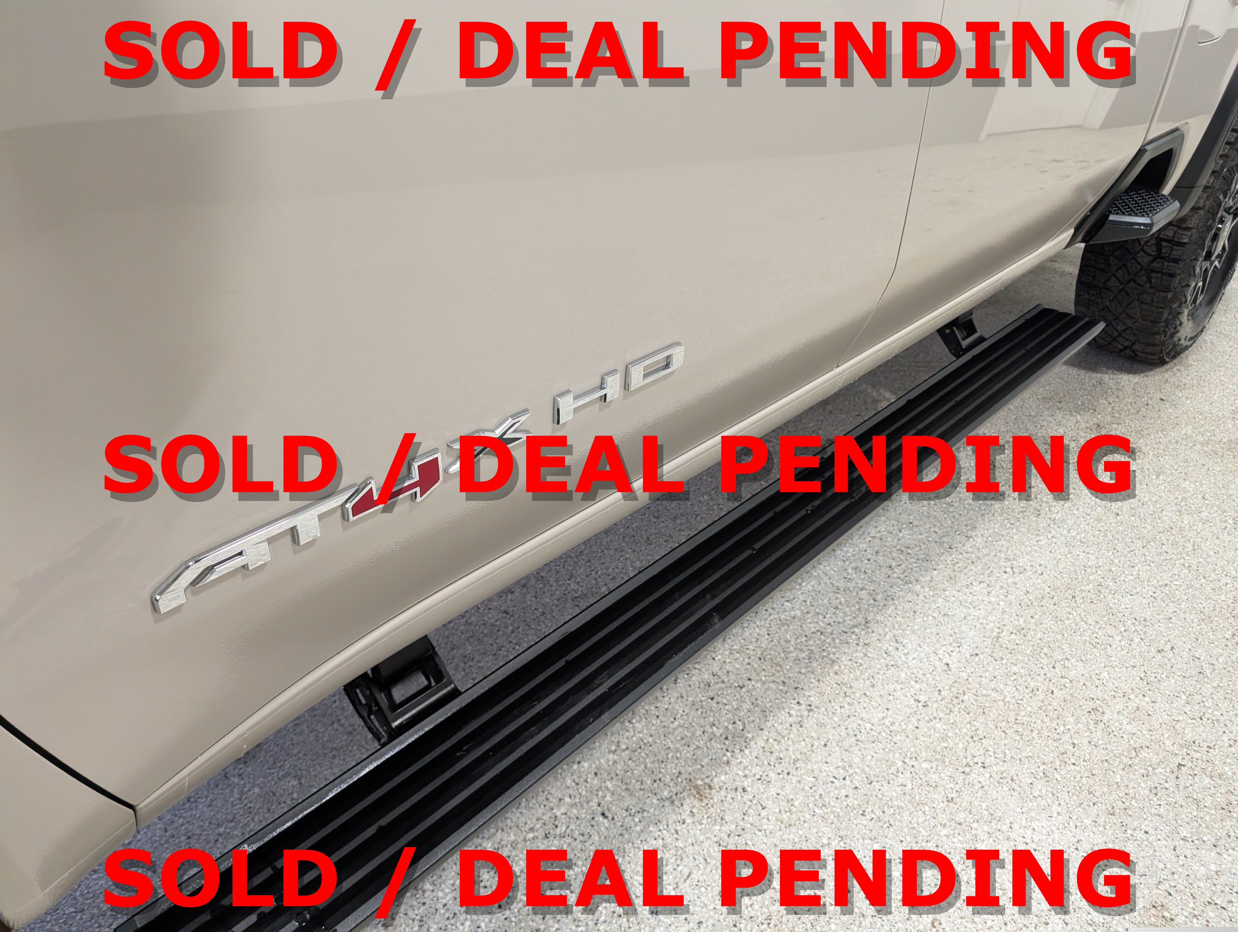 Used 2026 GMC Sierra 2500 AT4X AWD/4WD image 9