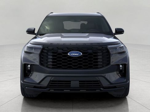 Used 2026 Ford Explorer ST-Line w/ ST-Line Street Pack AWD/4WD image 7