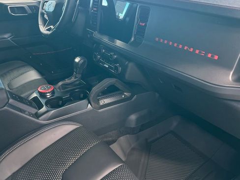 New 2025 Ford Bronco Raptor image 16