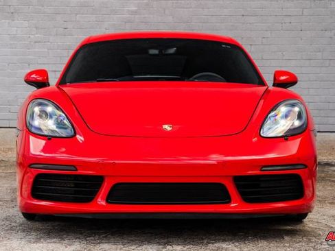 Used 2018 Porsche 718 Cayman RWD image 14