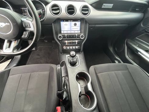 Used 2019 Ford Mustang GT w/ Equipment Group 301A RWD image 18