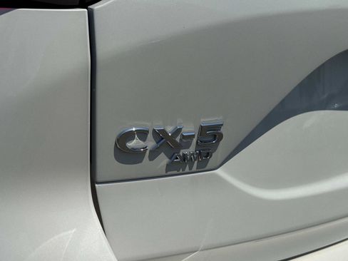 New 2025 MAZDA CX-5 AWD 2.5 S w/ Preferred Package image 24