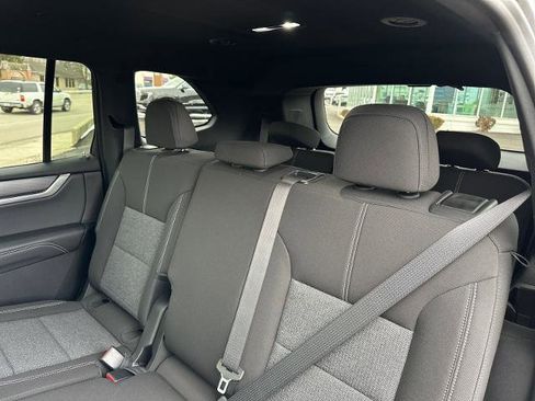 Used 2026 GMC Acadia Elevation w/ Black Edition FWD image 17