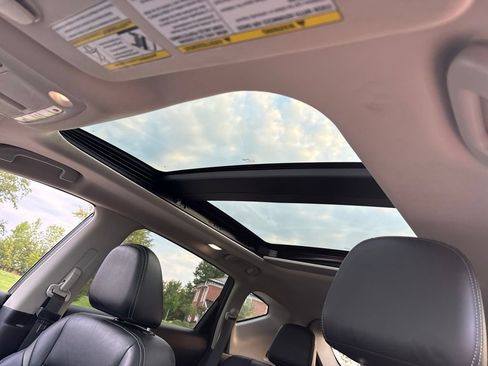 Used 2016 Nissan Murano Platinum AWD/4WD image 5