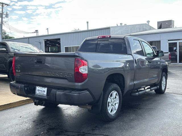 Used 2019 Toyota Tundra SR5 w/ Convenience Package AWD/4WD image 10