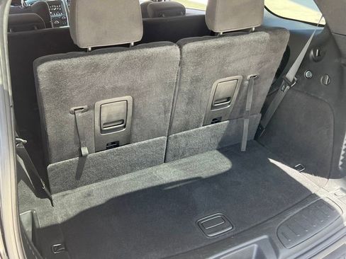 Used 2018 Dodge Durango SXT AWD/4WD image 19
