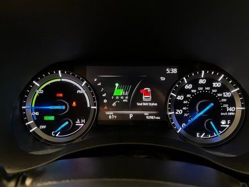 Used 2020 Toyota Highlander XLE image 14