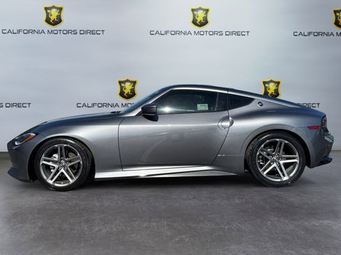 Used 2025 Nissan Z Sport w/ Floor Mat Package RWD image 2