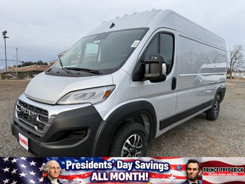 New 2026 RAM ProMaster 2500 w/ Quick Order Package 22G SLT image 7