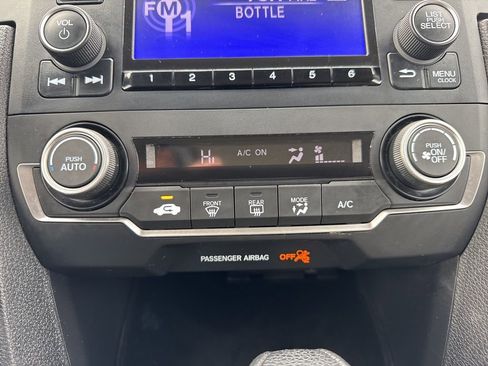 Used 2020 Honda Civic LX image 17