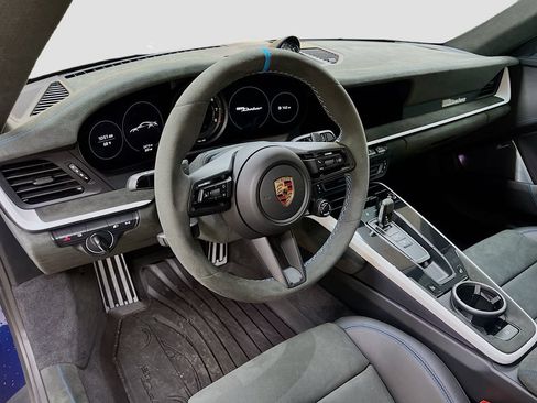 Certified 2023 Porsche 911 Dakar AWD/4WD image 4