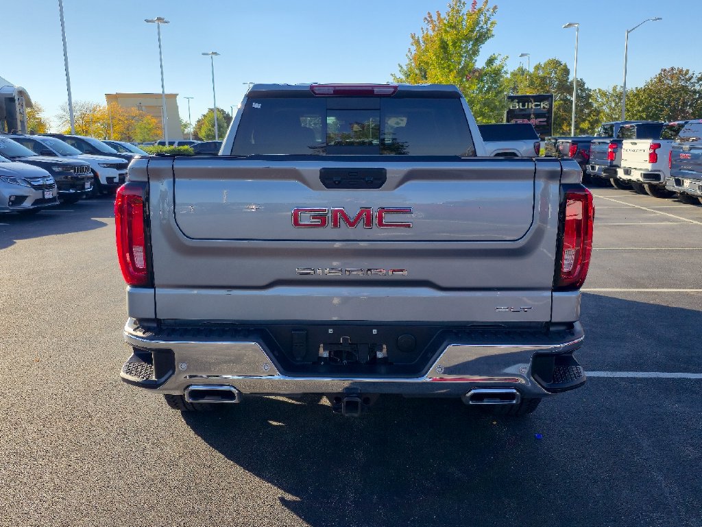 Certified 2026 GMC Sierra 1500 SLT w/ SLT Premium Plus Package AWD/4WD image 9