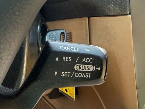 Used 2005 Subaru Forester 2.5X AWD/4WD image 13