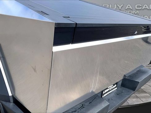 Used 2025 Tesla Cybertruck AWD Crew Cab image 29