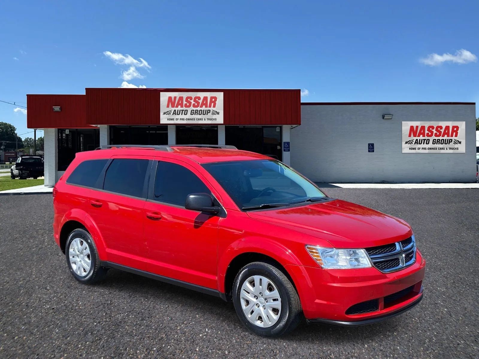 Used 2017 Dodge Journey SE w/ Flexible Seating Group FWD image 3