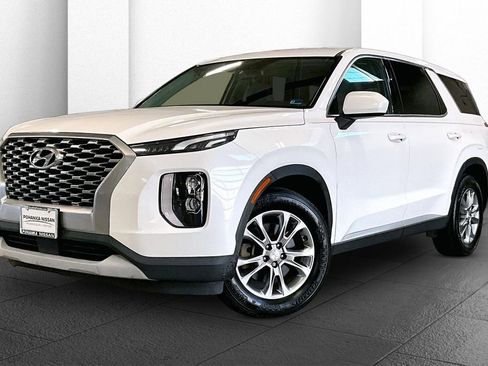 Used 2021 Hyundai Palisade SE image 12