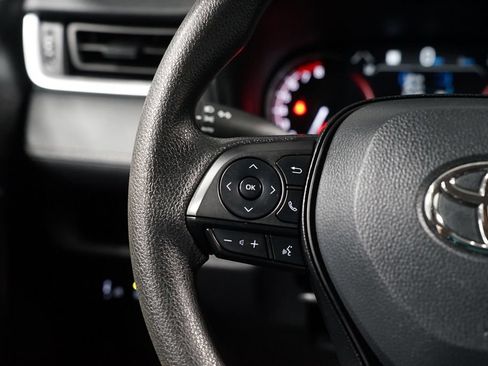 Certified 2025 Toyota RAV4 XLE FWD image 14