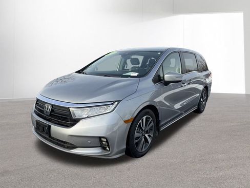 Used 2023 Honda Odyssey Touring image 11