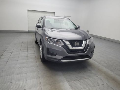 Used 2020 Nissan Rogue S FWD image 13