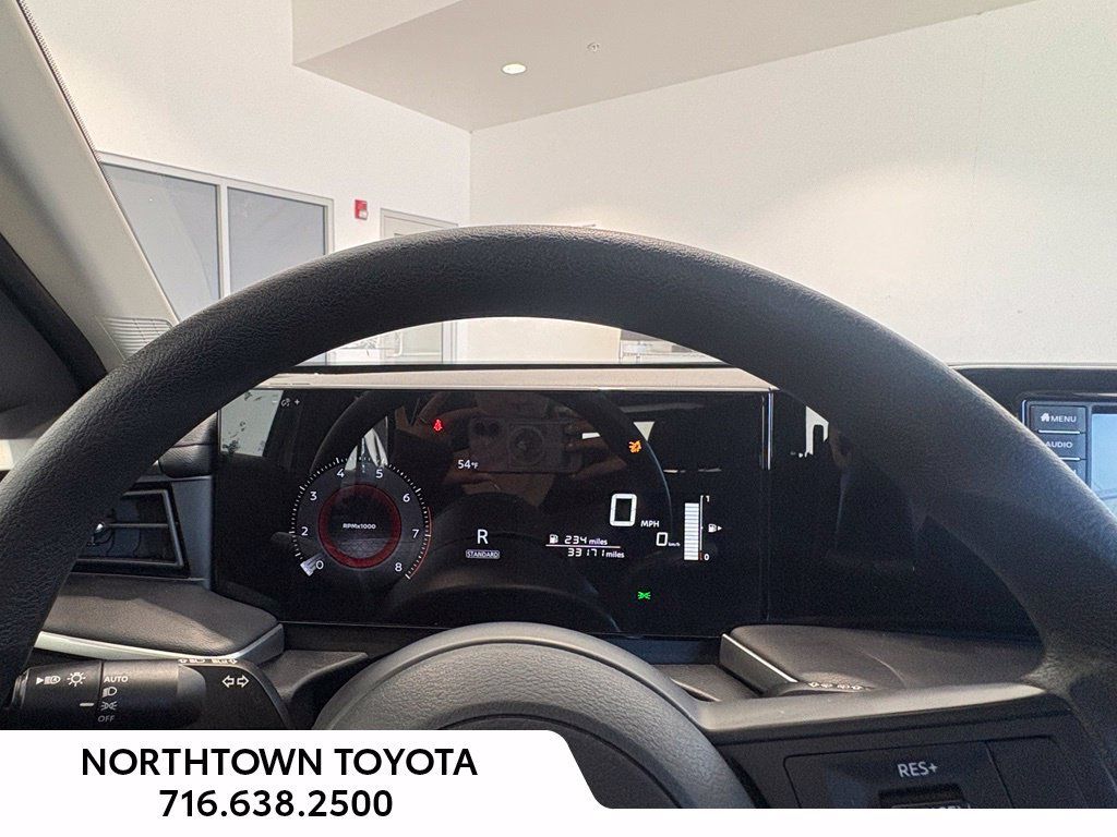 Used 2025 Nissan Kicks S AWD/4WD image 12