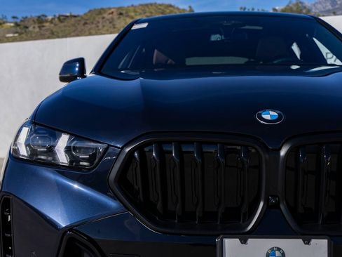 Certified 2025 BMW X6 xDrive40i image 9
