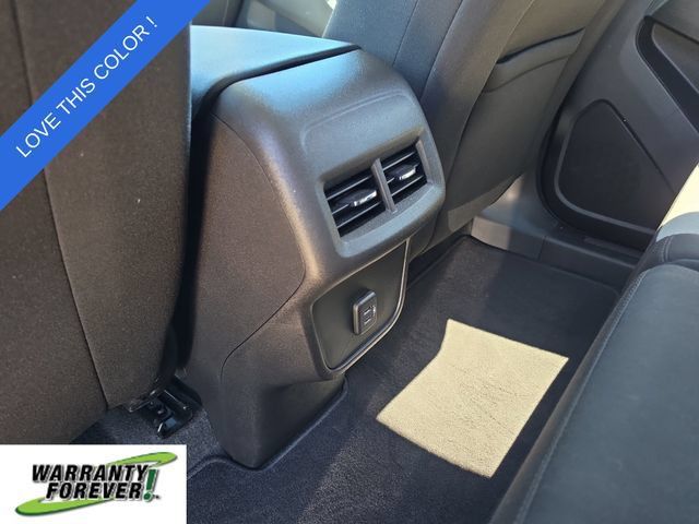 Used 2024 Chevrolet Equinox LS w/ LS Convenience Package FWD image 9