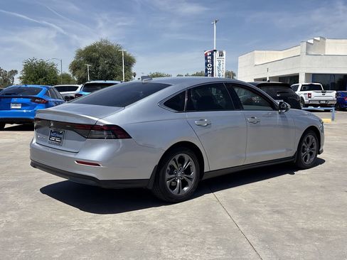 Certified 2024 Honda Accord EX image 4