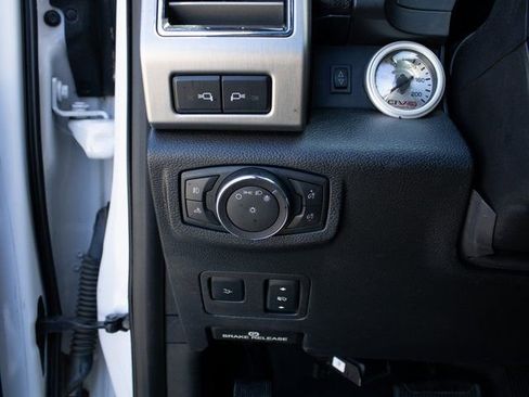 Used 2018 Ford F350 Platinum w/ Platinum Ultimate Package image 13