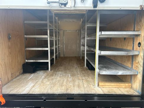 Used 2019 Ford E-350 and Econoline 350 Super Duty w/ Power Windows & Locks Group image 7