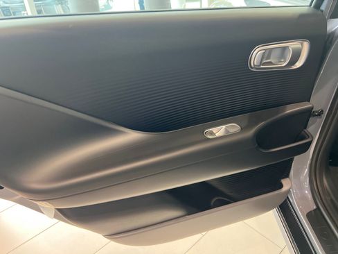 New 2025 Hyundai Ioniq 6 SE image 15